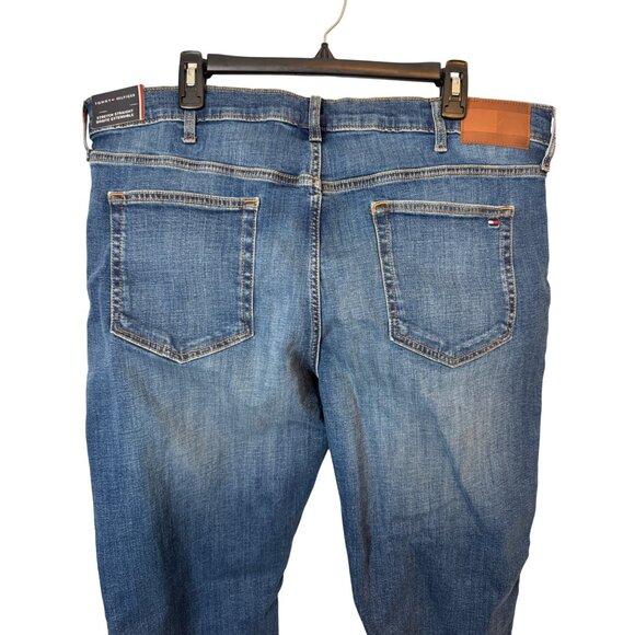 NWT Tommy Hilfiger 40W x 30L Mens Stretch Straight Denim Jeans Blue Cotton - Picture 11 of 16